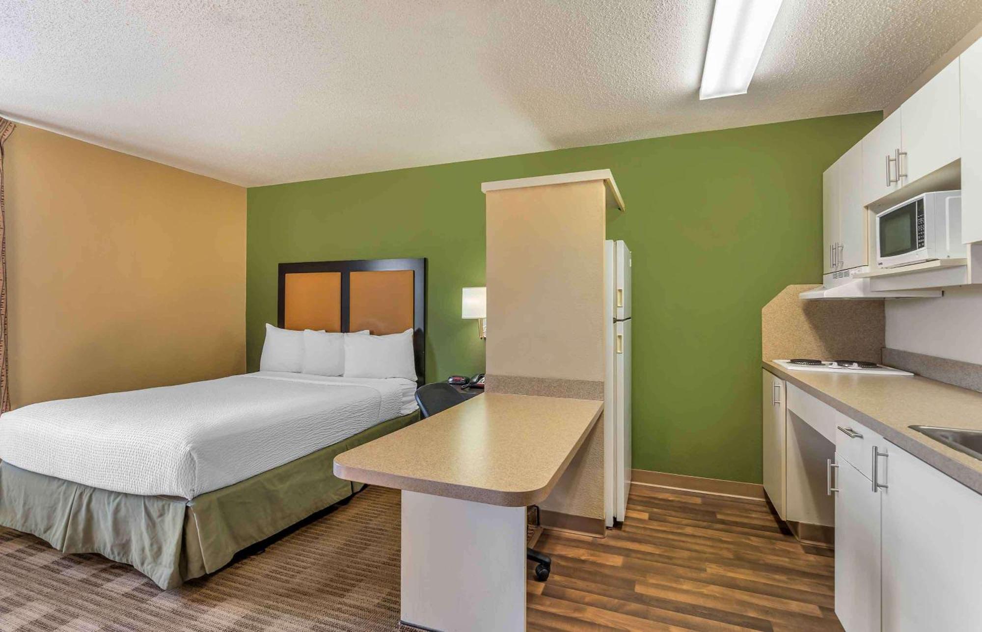 Extended Stay America Select Suites - Chicago - Downers Grove Buitenkant foto