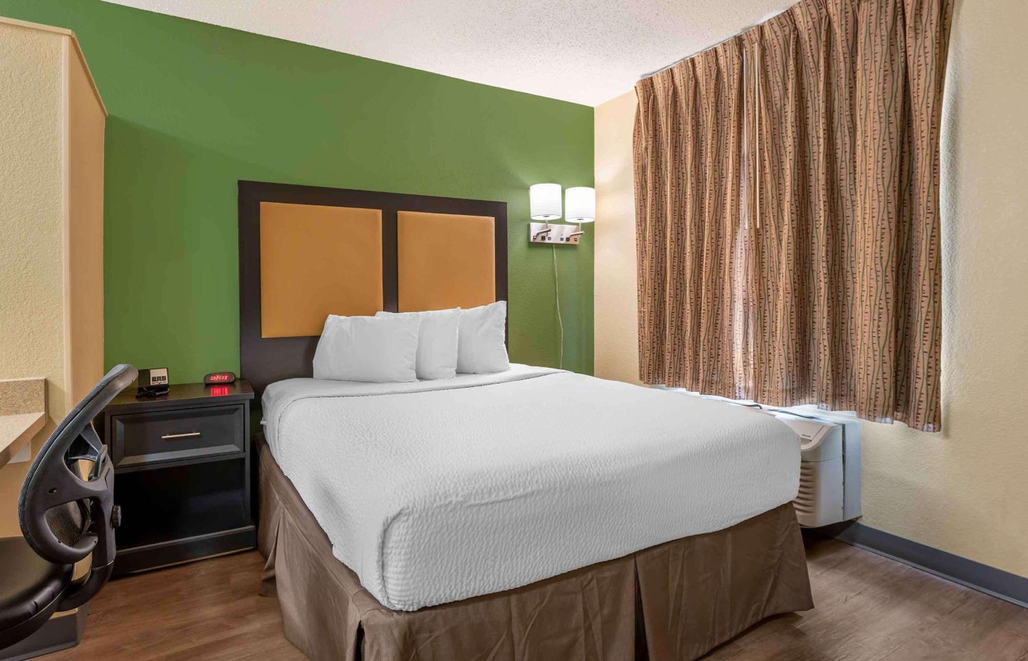 Extended Stay America Select Suites - Chicago - Downers Grove Buitenkant foto